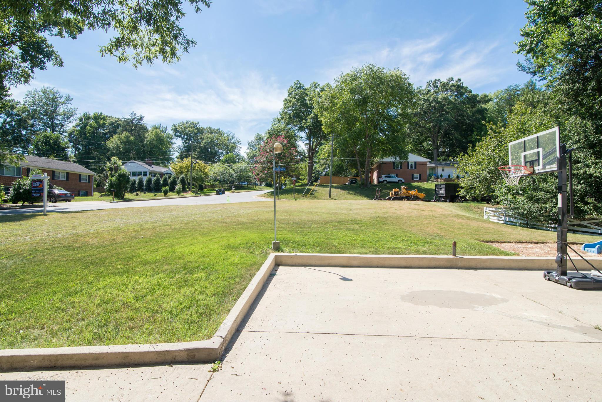 4216 Laurel Road Alexandria, VA 22309 - Photo 23 of 23 Exterior (General)