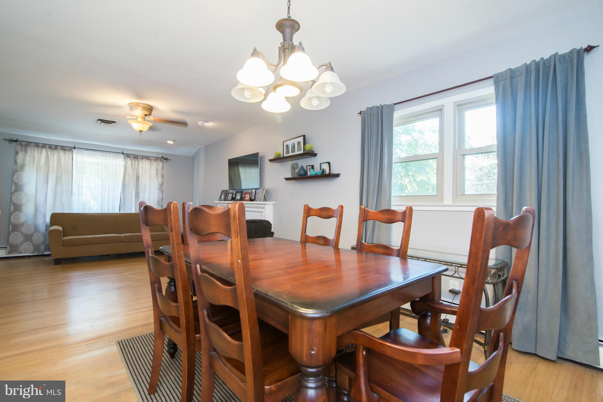 4216 Laurel Road Alexandria, VA 22309 - Photo 6 of 23 Dining Room