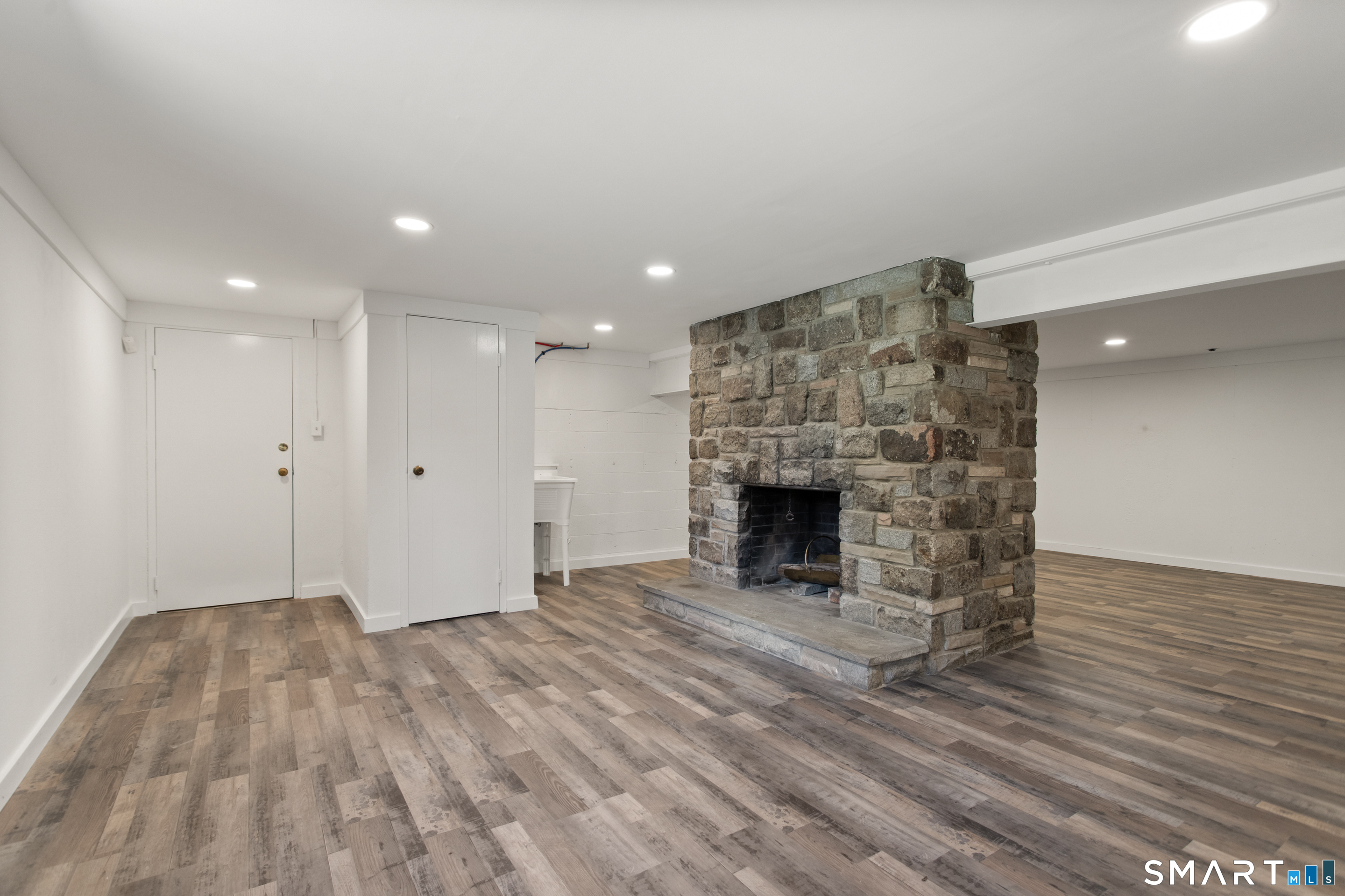 45 Frenchtown Road Trumbull, CT 06611 - Photo 25 of 40