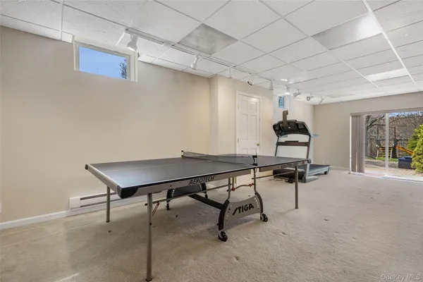 $1,189,000 | 6 Bassett Court, Baldwin Place, NY 10505