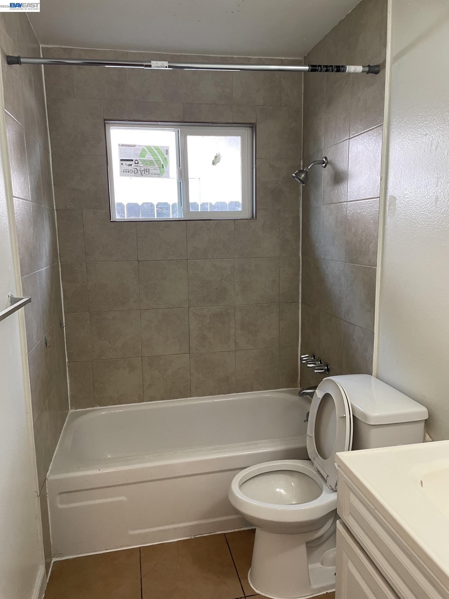 722 East Swain Road Stockton, CA 95207 - Photo 18 of 19