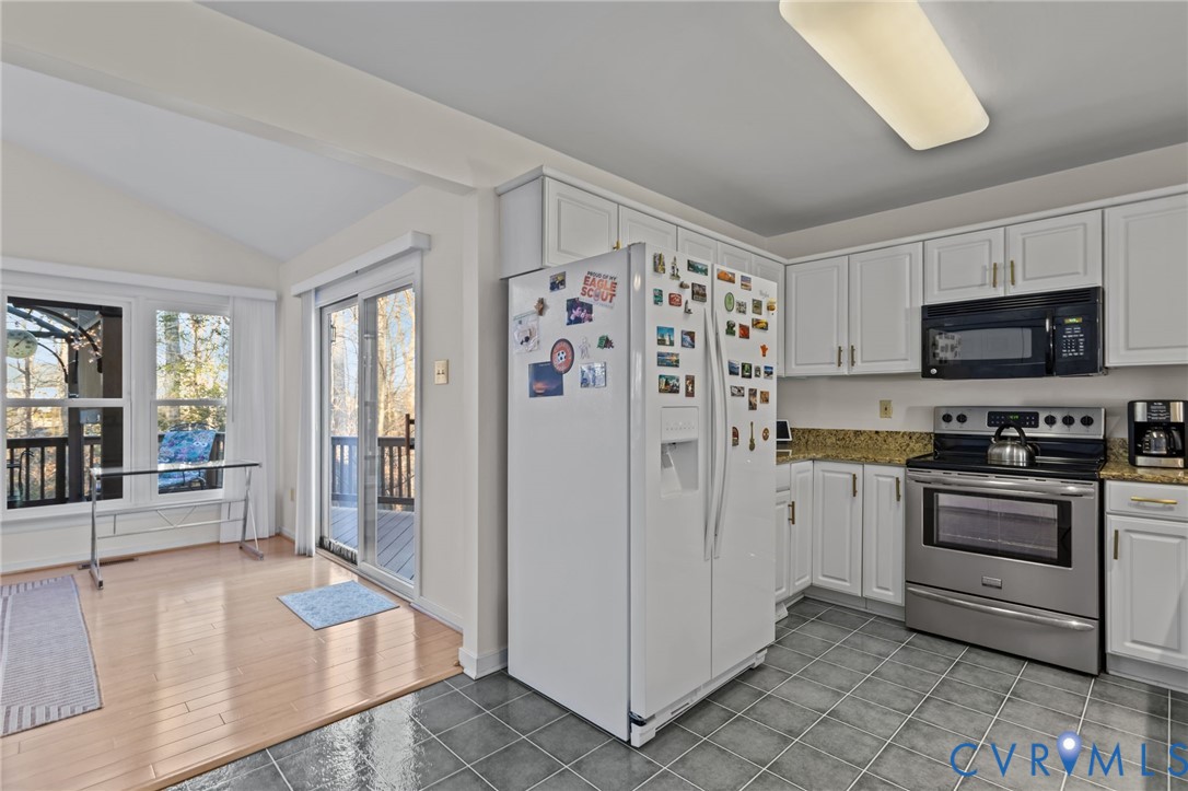 518 Rebel Ridge Road Colonial Heights, VA 23834 - Photo 16 of 44