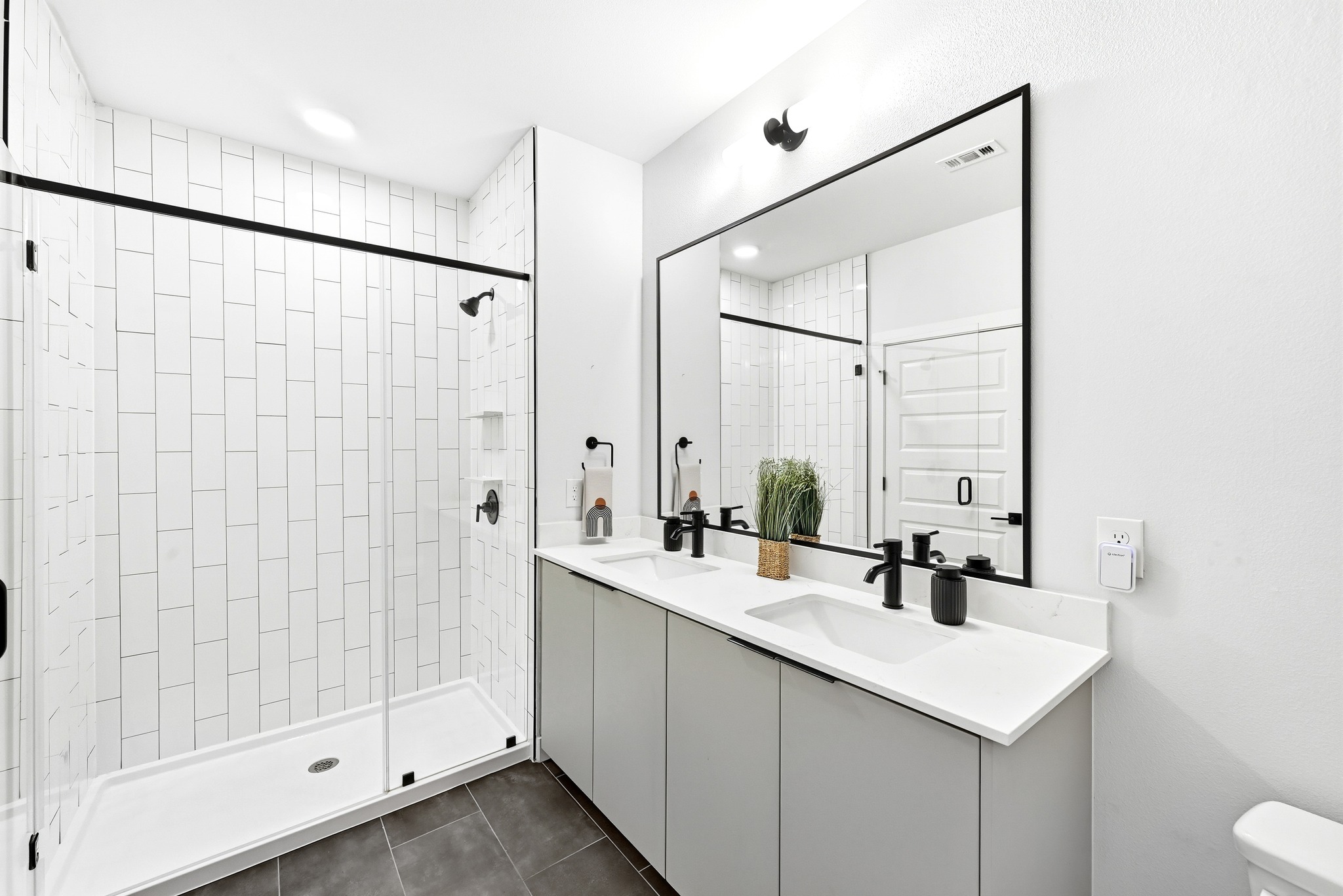 2500 Longview Street, Unit 103 Austin, TX 78705 - Photo 32 of 39