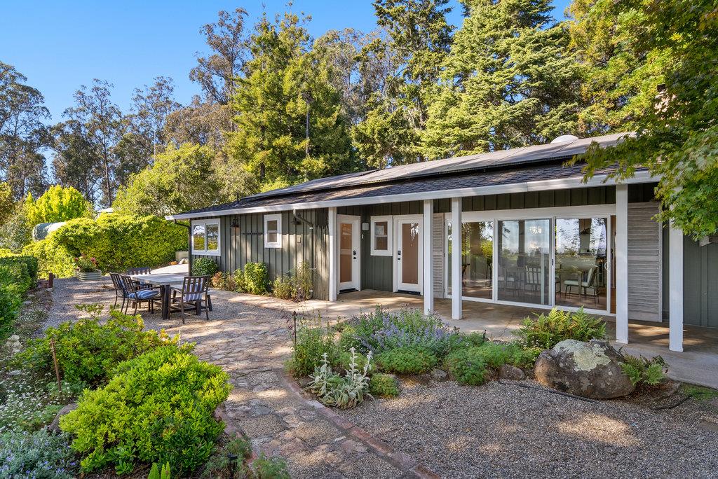 33 Aqua View Drive Watsonville, CA 95076 - Photo 22 of 51 a house view with sitting space and garden space