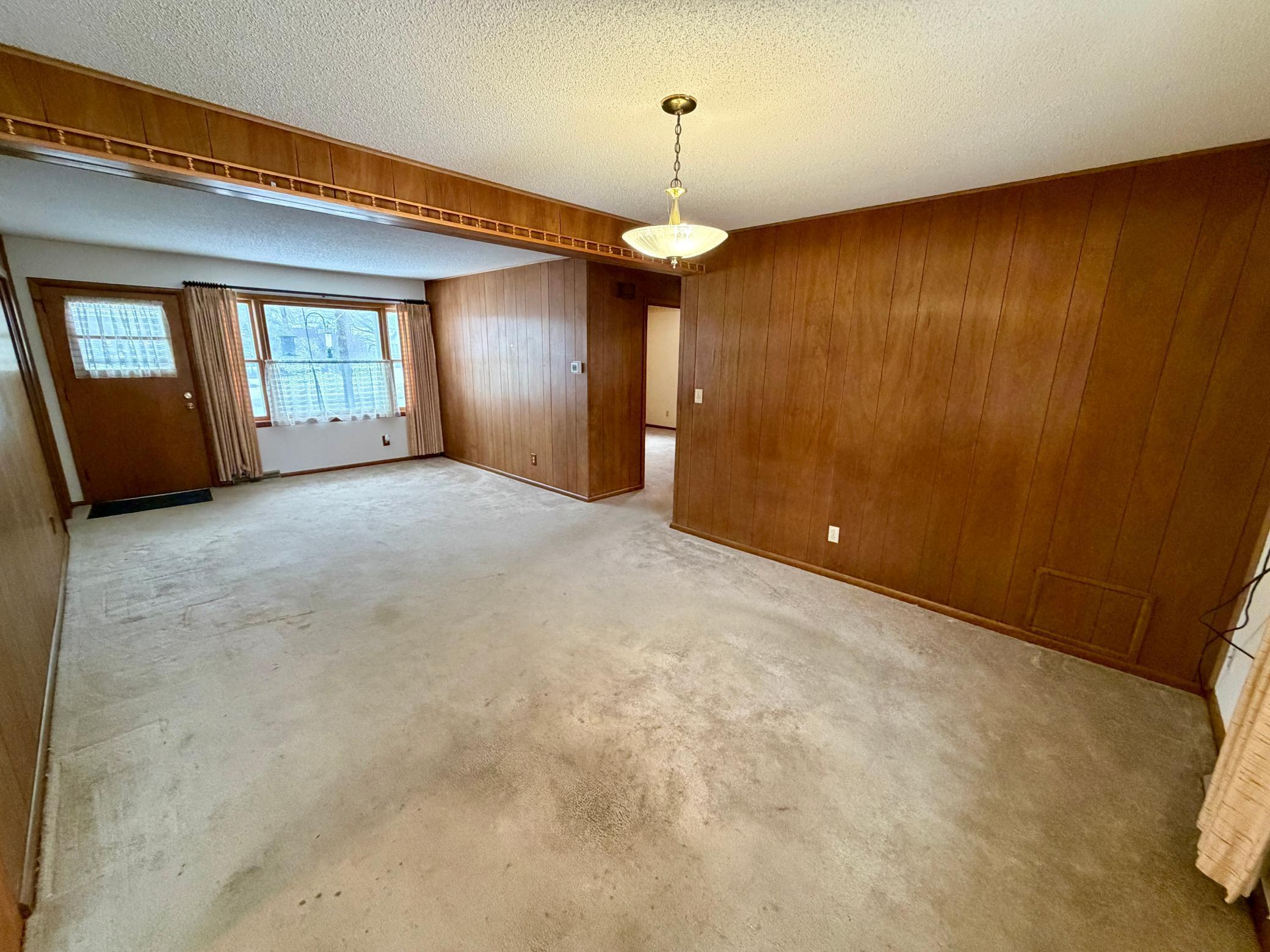 801 14th Avenue Southwest Willmar, MN 56201 - Photo 14 of 60