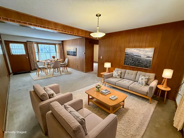 $250,000 | 801 14th Avenue Southwest, Willmar, MN 56201