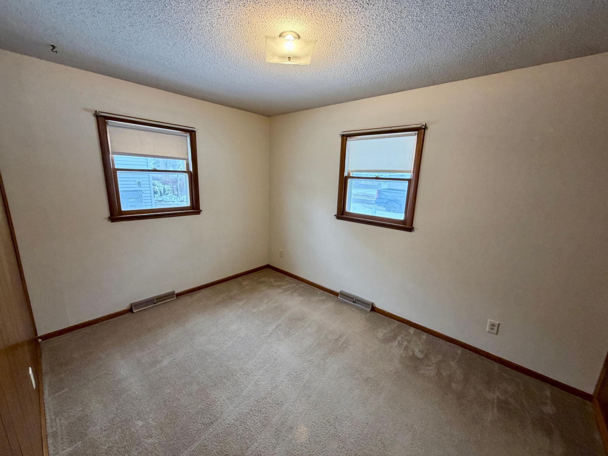 801 14th Avenue Southwest Willmar, MN 56201 - Photo 40 of 60