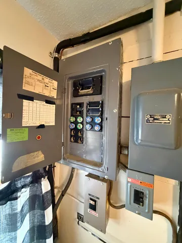 $250,000 | 801 14th Avenue Southwest, Willmar, MN 56201