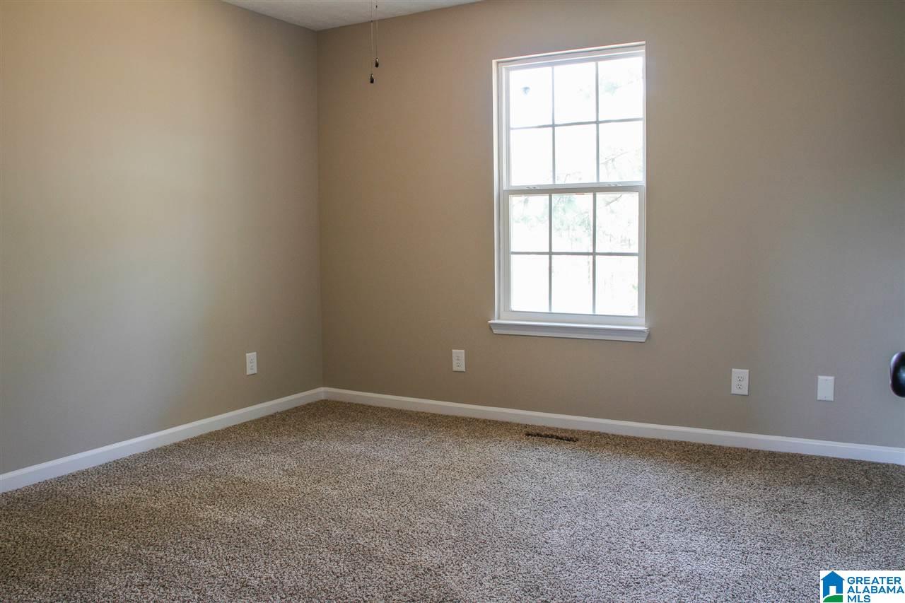 1403 Greenview Way Southwest Jacksonville, AL 36265 - Photo 18 of 31
