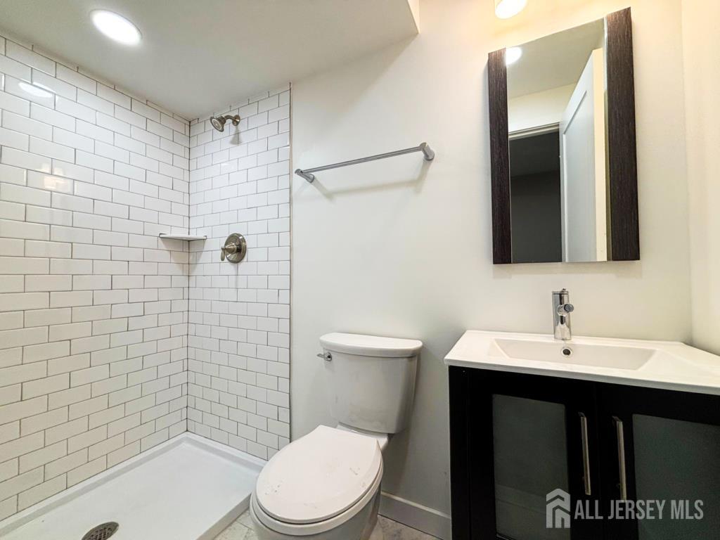 438 Lawrence Street Burlington, NJ 08016 - Photo 11 of 21