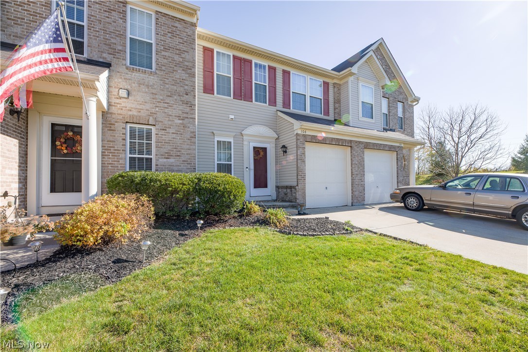 108 Ridgestone Court Berea, OH 44017 - Photo 2 of 32 Gallery Image 2