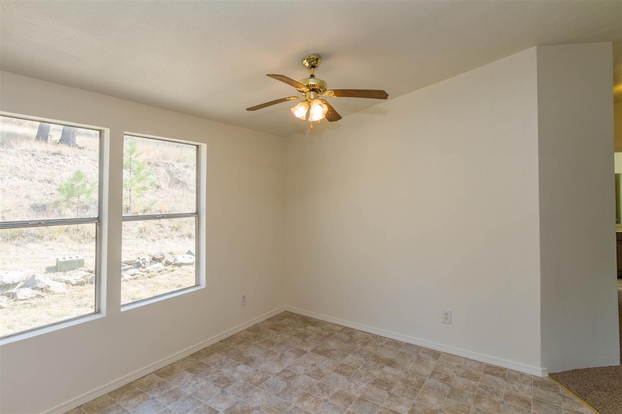32222 North Hardesty Road Chattaroy, WA 99003 - Photo 6 of 15 Gallery Image 6