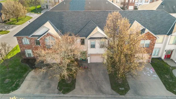 $249,900 | 1205 Half Day Drive, Warrensburg, MO 64093