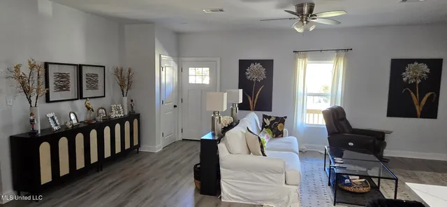 $265,000 | 1715 East Lakeshore Drive, Carriere, MS 39426