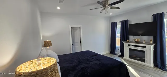 $265,000 | 1715 East Lakeshore Drive, Carriere, MS 39426