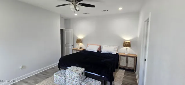 $265,000 | 1715 East Lakeshore Drive, Carriere, MS 39426