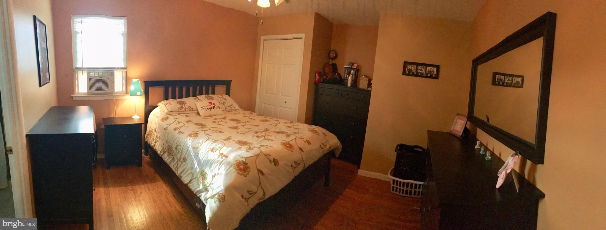 1236 Cushmore Road Southampton, PA 18966 - Photo 12 of 23 Master bedroom has wood floors and ceiling fan