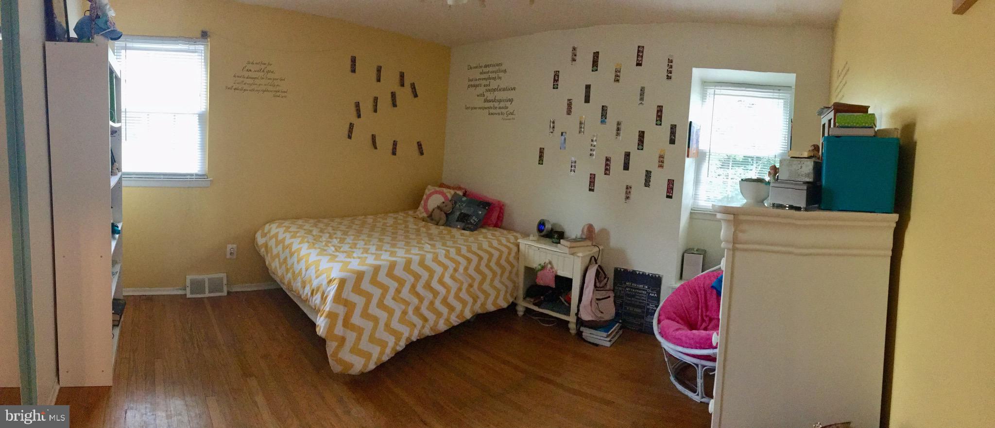 1236 Cushmore Road Southampton, PA 18966 - Photo 15 of 23 Bdrm # 2 features wd flrs, dbl closet, ceiling fan