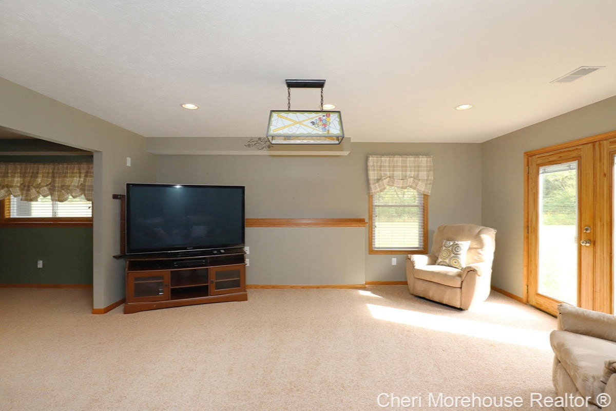 6968 Rivers Edge Lane Middleville, MI 49333 - Photo 38 of 53 IMG_7005