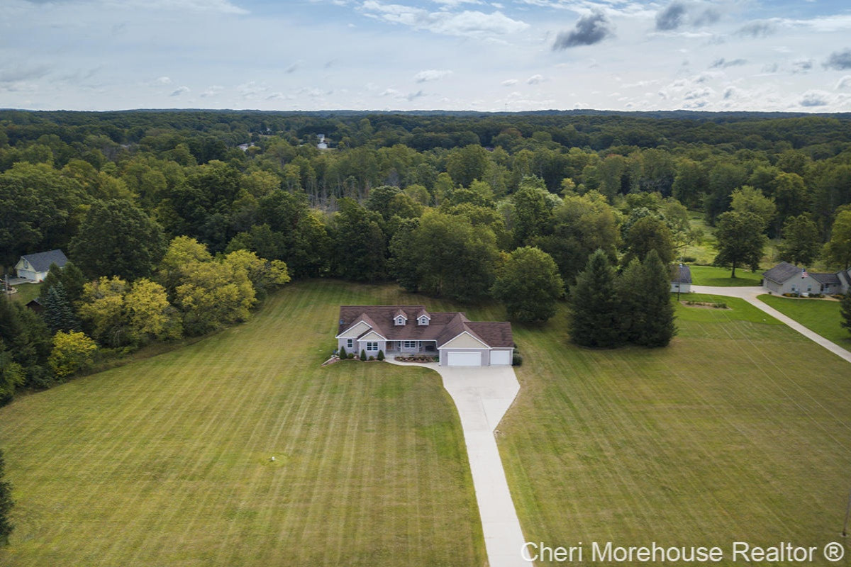 6968 Rivers Edge Lane Middleville, MI 49333 - Photo 4 of 53 IMG_6971