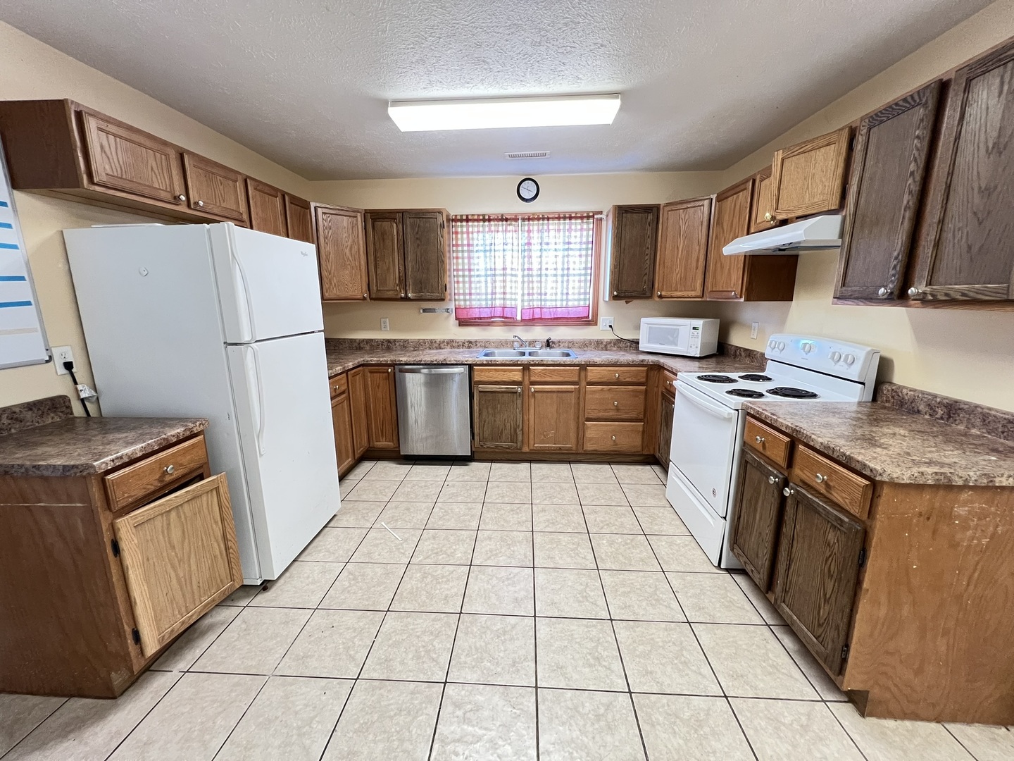 227 East Washington Street Freeport, IL 61032 - Photo 5 of 26