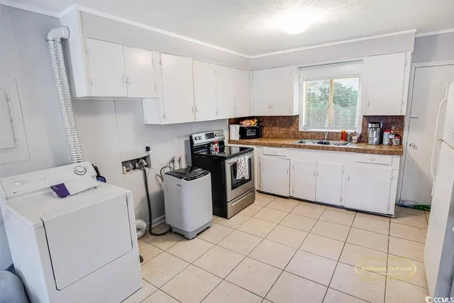 $599,000 | 831 Bay Street, Myrtle Beach, SC 29577