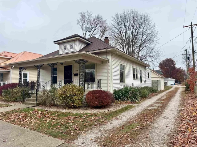 $135,000 | 405 North Front Street, North Manchester, IN 46962
