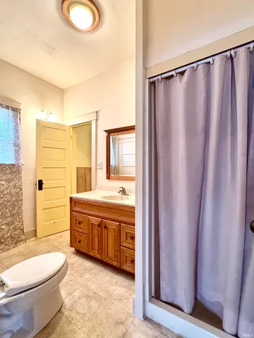 $135,000 | 405 North Front Street, North Manchester, IN 46962