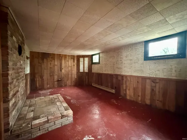 $135,000 | 405 North Front Street, North Manchester, IN 46962