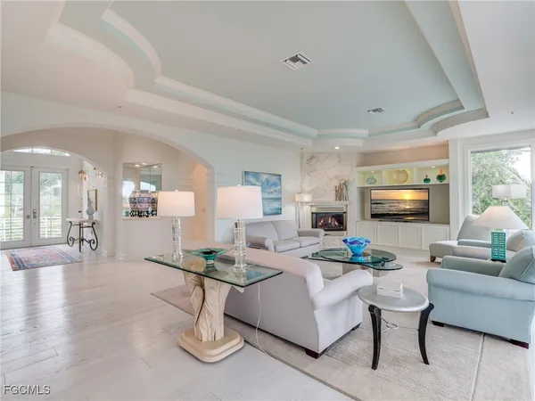 $9,700,000 | 16770 Captiva Drive, Captiva, FL 33924