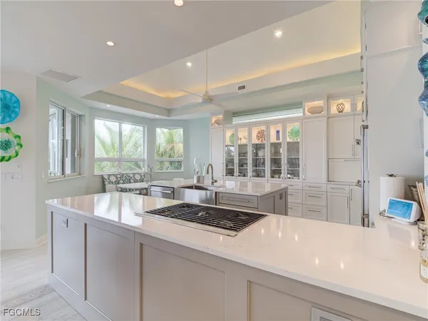 $9,700,000 | 16770 Captiva Drive, Captiva, FL 33924