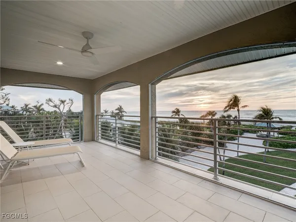 $9,700,000 | 16770 Captiva Drive, Captiva, FL 33924