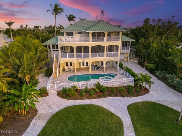 $9,700,000 | 16770 Captiva Drive, Captiva, FL 33924