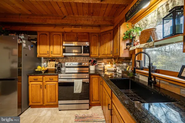 $399,900 | 1204 Alexander Lane, Oakland, MD 21550