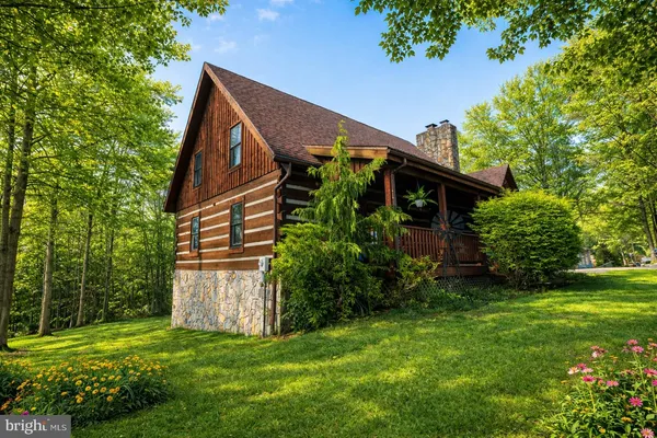 $399,900 | 1204 Alexander Lane, Oakland, MD 21550