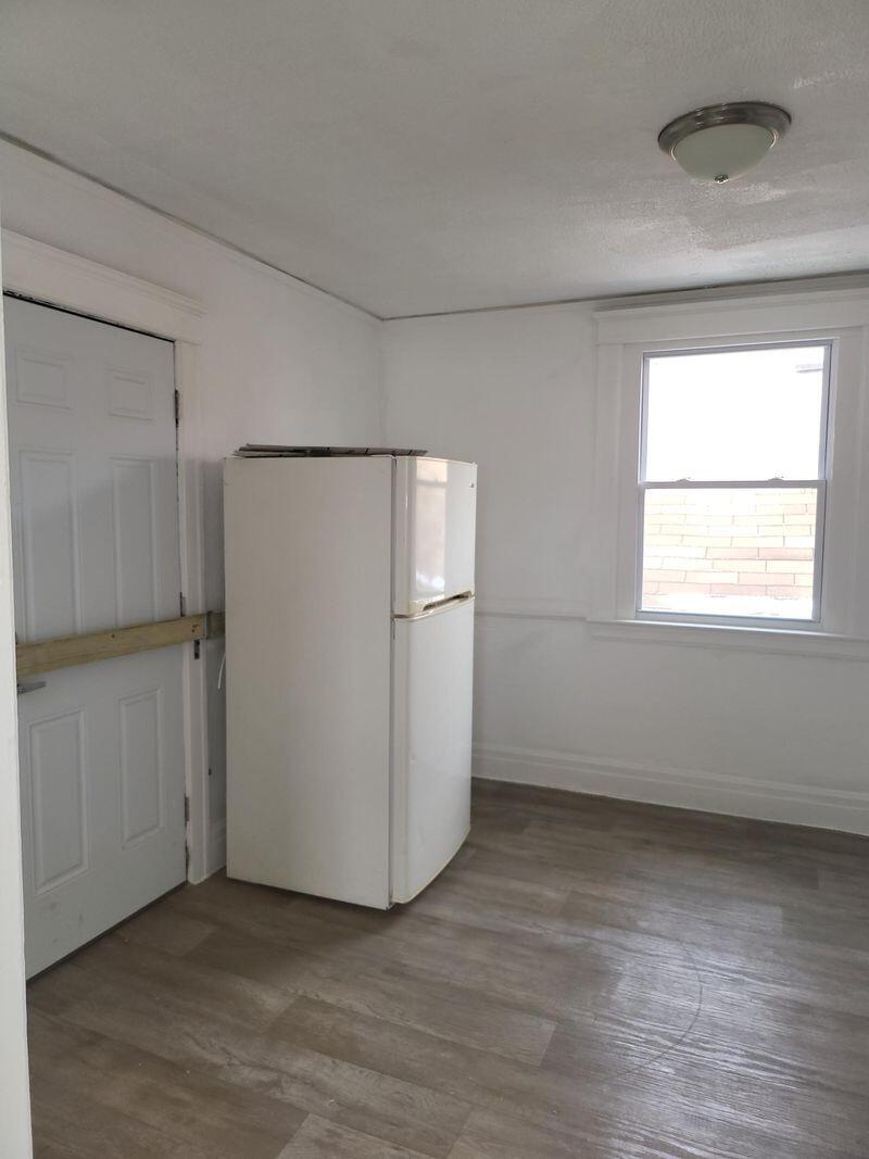 6307 Woodrow Street Detroit, MI 48210 - Photo 4 of 12 upper 4