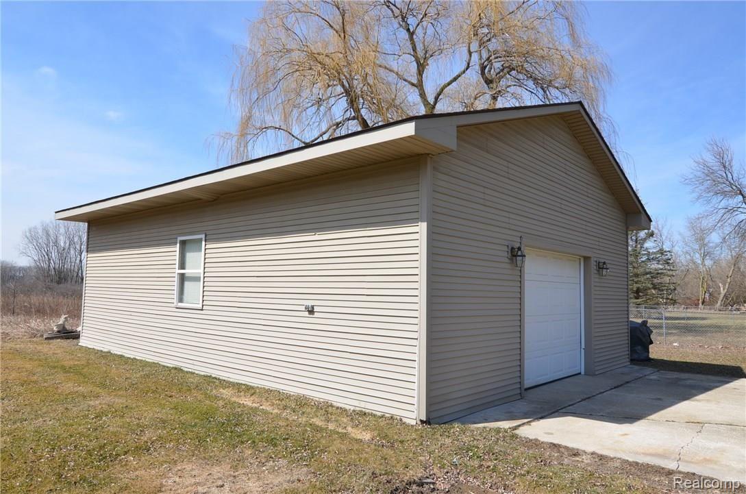 11184 Linden Road Linden, MI 48451 - Photo 25 of 30 DREAM PULL THRU POLE BARN