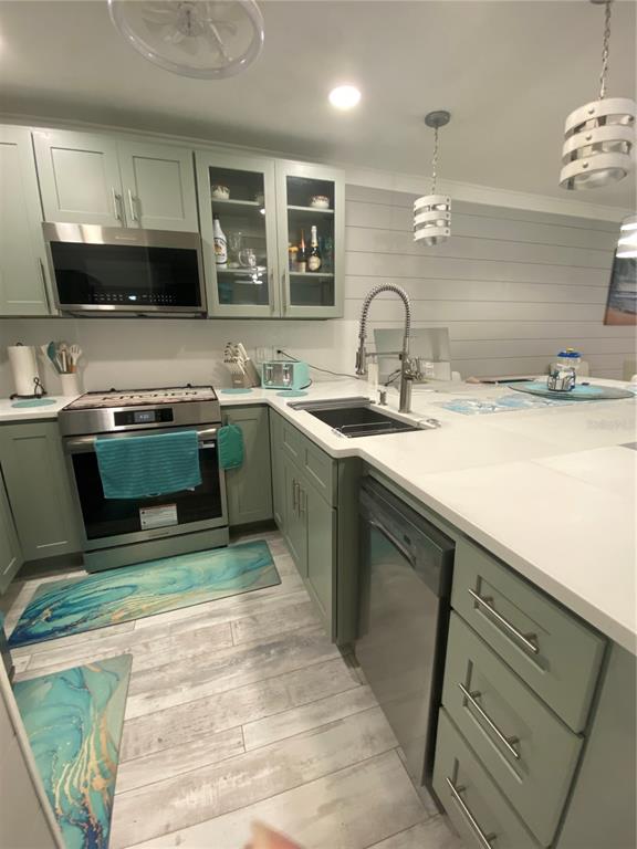230 Medallion Boulevard, Unit D Madeira Beach, FL 33708 - Photo 9 of 37