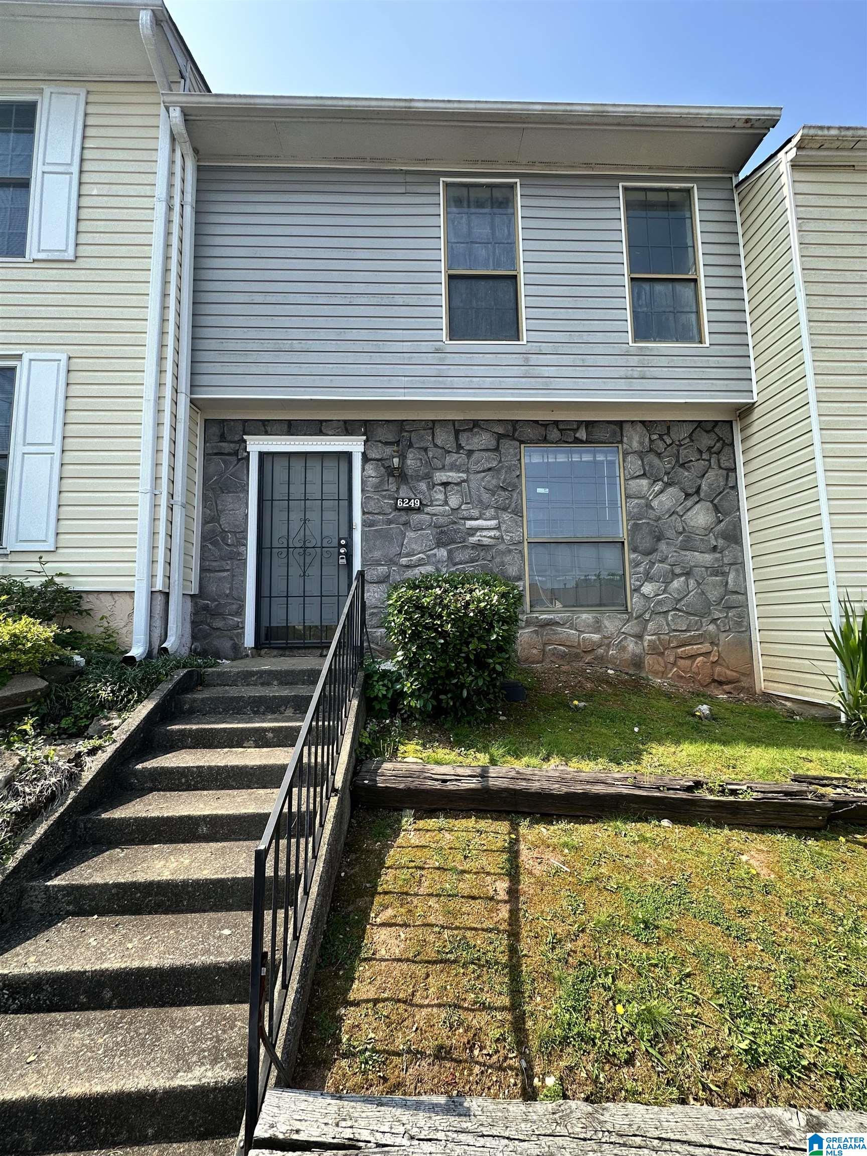 6249 Crest Green Road Birmingham, AL 35212 - Photo 1 of 10