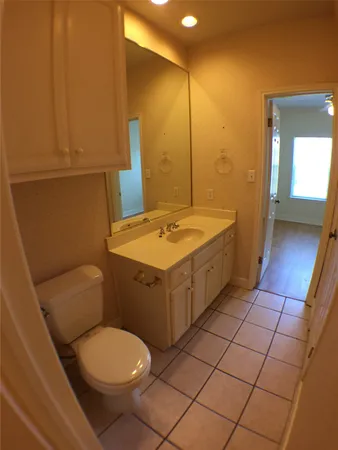 $1,395 | 2100 San Gabriel Street, Unit 201, Austin, TX 78705