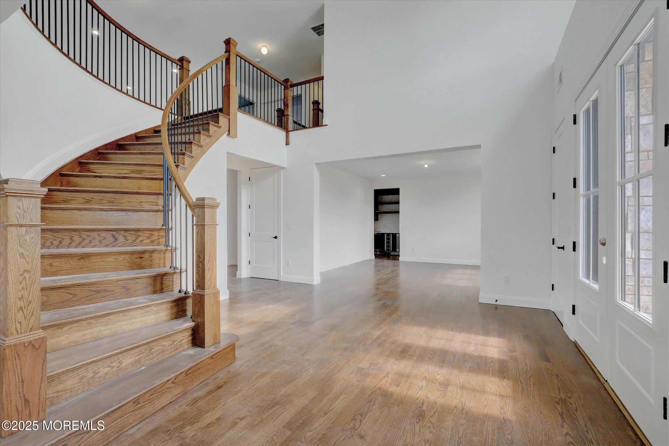 11 Cook Court Millstone Township, NJ 08535 - Photo 14 of 64 06-Foyer