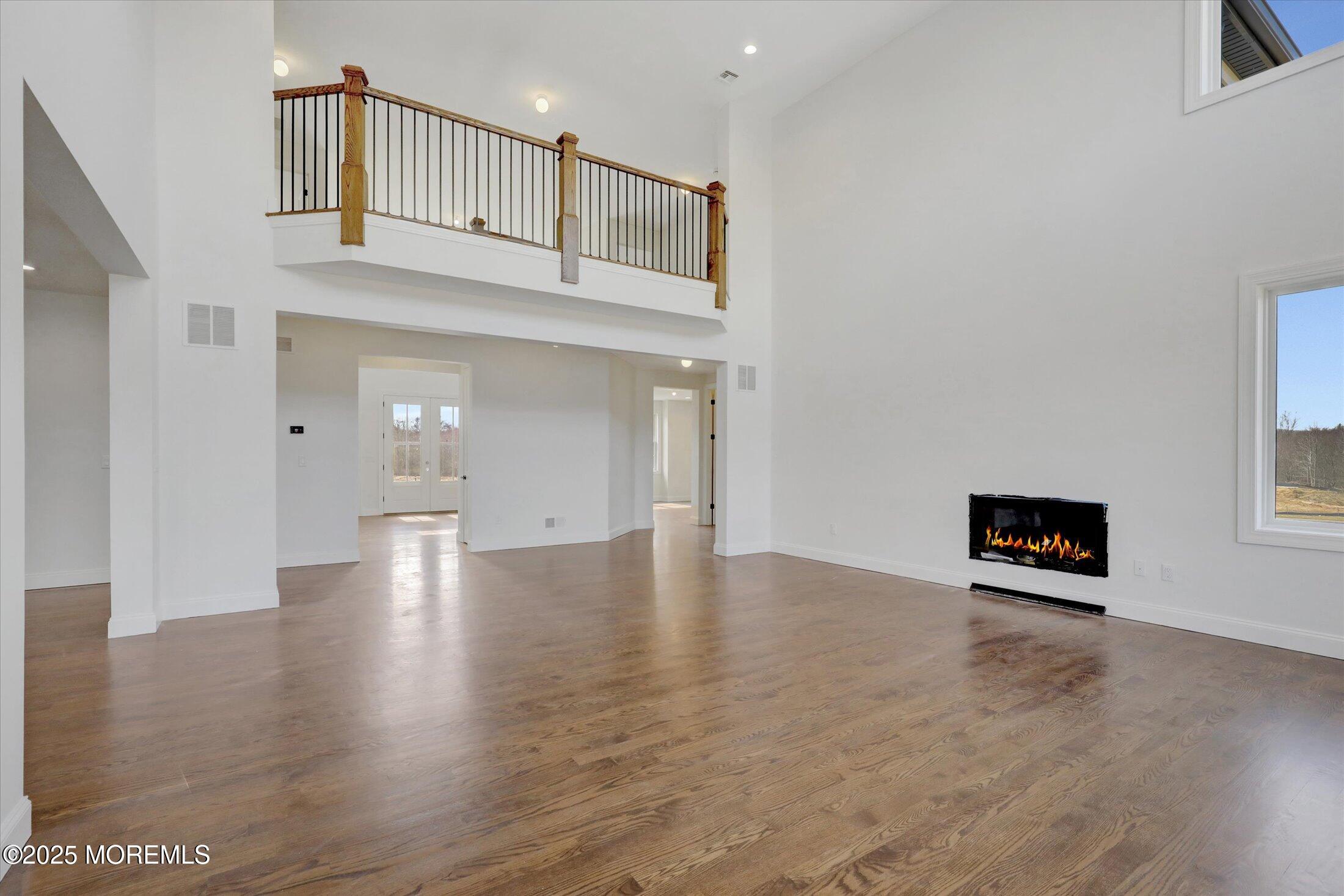 11 Cook Court Millstone Township, NJ 08535 - Photo 20 of 64 12-Family Room
