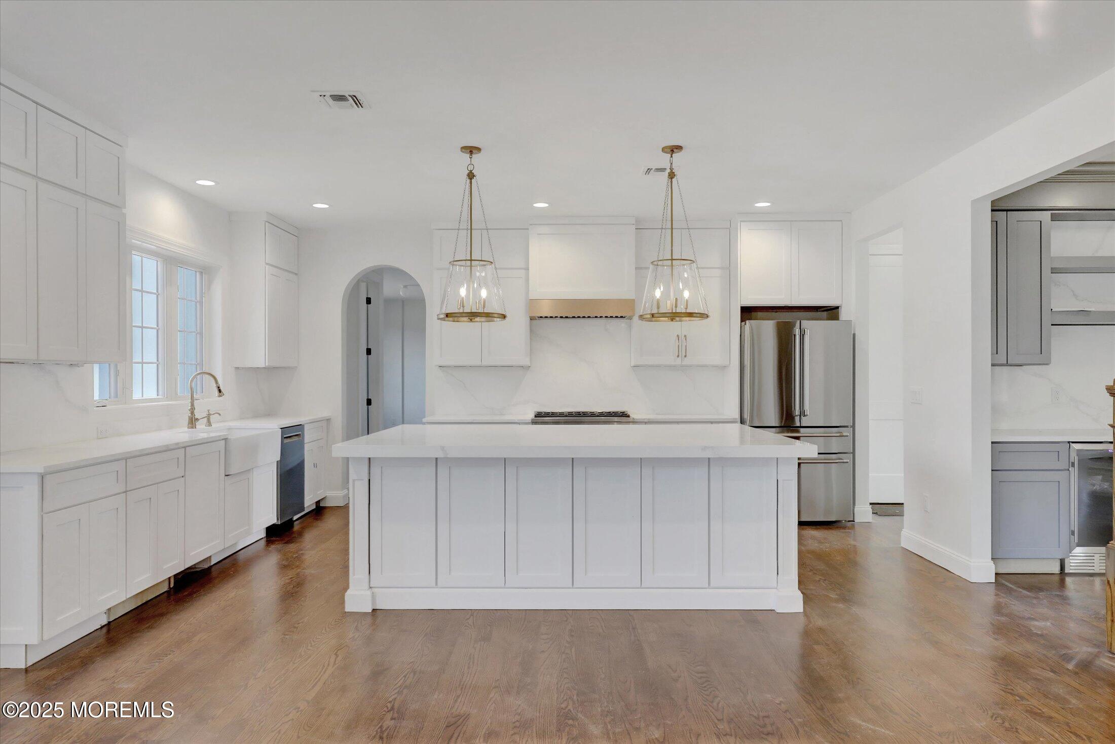 11 Cook Court Millstone Township, NJ 08535 - Photo 22 of 64 14-Kitchen