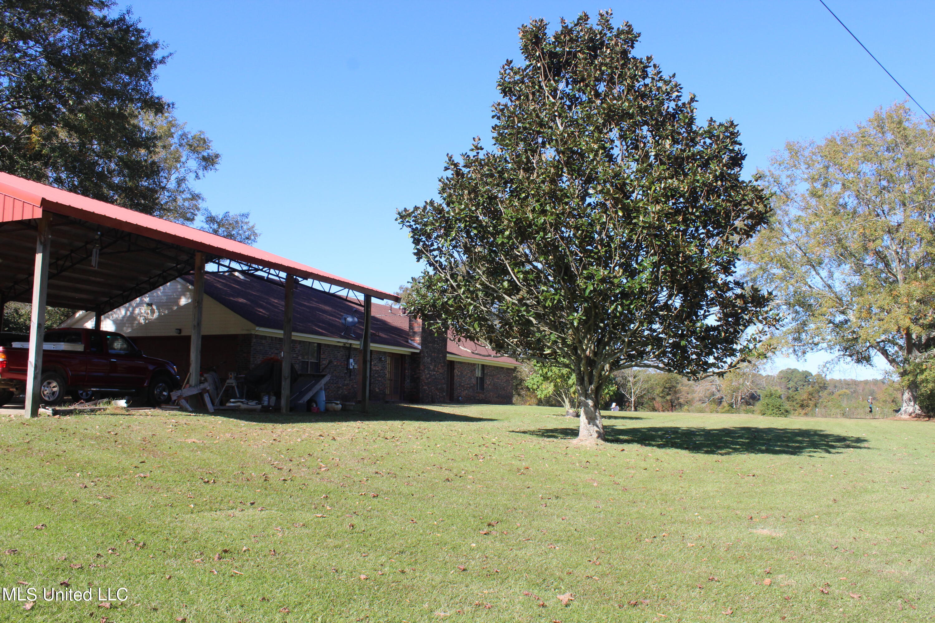 7371 Old Hillsboro Road Forest, MS 39074 - Photo 13 of 67 10b.