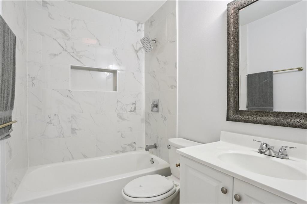 222 Adonis Way Gretna, LA 70056 - Photo 14 of 17 Gallery Image 14