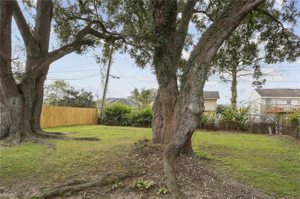 222 Adonis Way Gretna, LA 70056 - Photo 16 of 17 Gallery Image 16