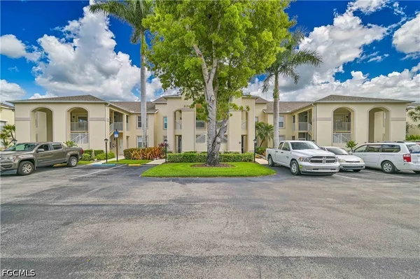 $265,000 | 21341 Lancaster Run, Unit 422, Estero, FL 33928