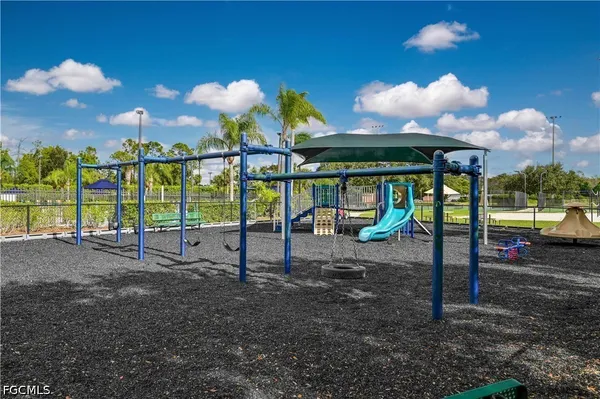 $265,000 | 21341 Lancaster Run, Unit 422, Estero, FL 33928