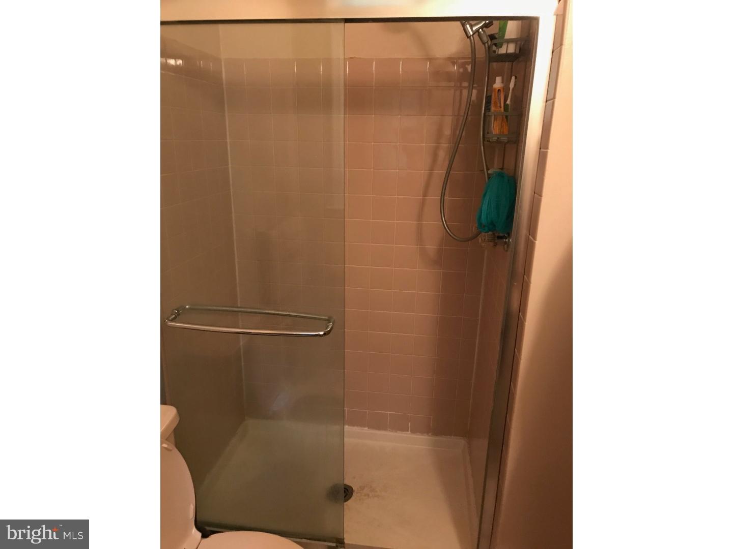 750 Bridgeview Road Langhorne, PA 19053 - Photo 17 of 25 Master Bathroom