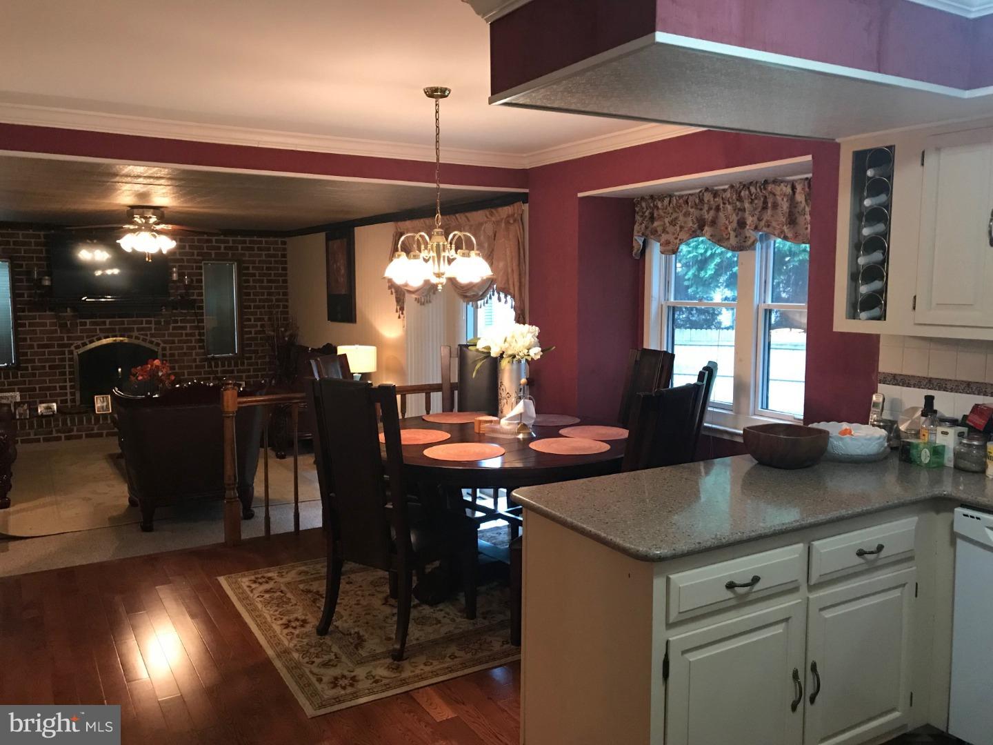 750 Bridgeview Road Langhorne, PA 19053 - Photo 6 of 25 Kitchen